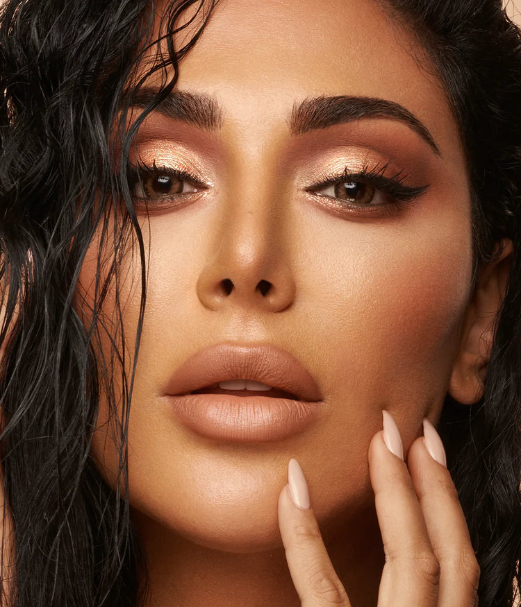 Huda Beauty Nude Obsessions Eyeshadow Palette Medium